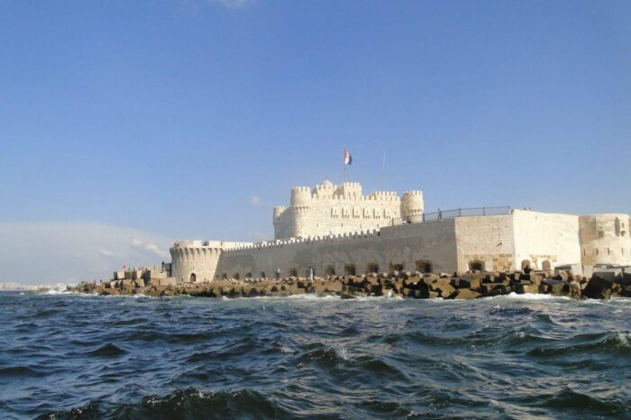 Visit the top attractions of Alexandria City